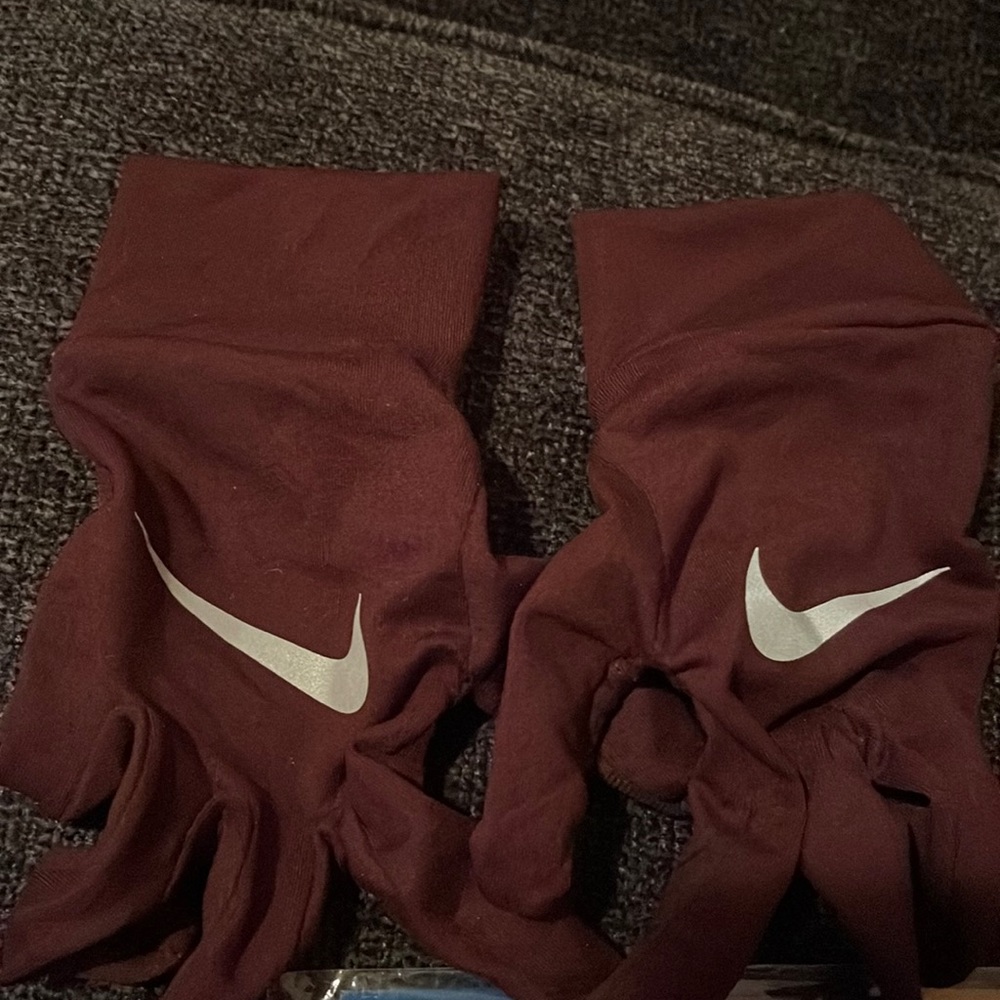 Nike gloves nwot